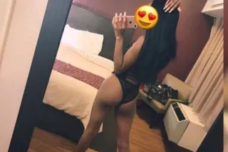 Reno cuban barbie is here💅🏽💅🏽💅... - Image 2