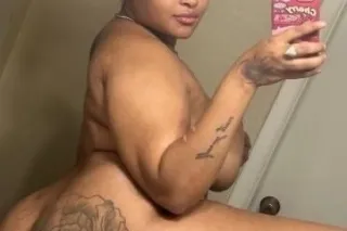 💦Ready To Hook Up 💋In or Outca... - Image 1