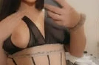 !!!!!!im the inosent girl next... - Image 1