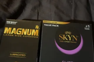 Just in my bed looking good fe... - Image 1