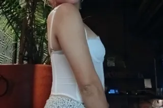 Petite Top deep throat Choice ... - Image 4