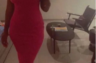 OUTCALLS ONLY - 26 - Image 2