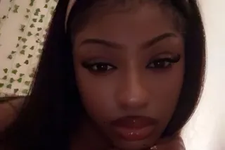 New To Town From seattle💓 sexy... - Image 1