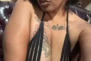 Do you think you can handle this goddess. come get warm - Image 2