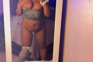 .......come lick my kitty - 27 - Image 1