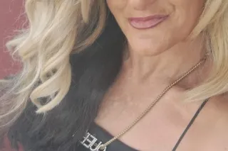 AdulT PlayDatE Witha Bhaddie P... - Image 2