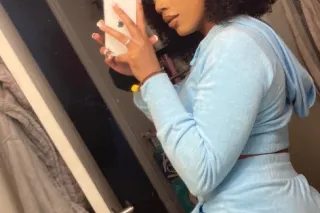 just looking for a sugar daddy 😻 - Image 2