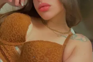 NIKI BELLINI, AND HAILEY QUINZEL & ROXIE - Image 5