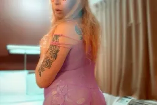 I’m the sweet girl next door with a wicked side, ready to show off my signature pink glow and prove exactly why blondes are unforgettable. 🍑🔥 - Image 11