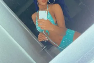 WEEKEND SPECIALS INCALLS/ OUTCALL/CAR DATES/VIDEO CALL - Image 1