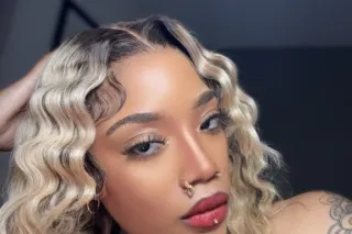 , message to book. - Image 1