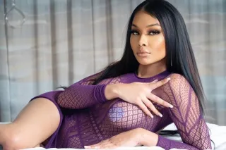 New Girl In town ❤ - 25 - Image 2