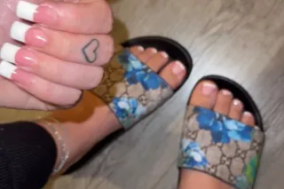 Sexyy Curvy Tatted DreamGirl!!... - Image 2