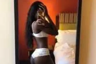 Refined Company For Exceptional Moments 🦋 - Image 3