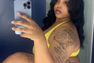 Your Favorite Distraction 👀 - Image 6