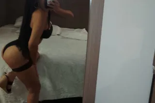 Granny is ready to play - 24 - Image 2