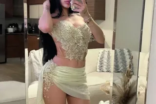 💕 THICK LATINA 💕 - Image 9