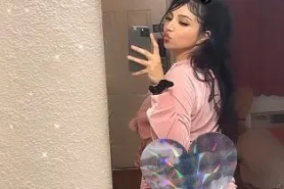 Pretty & petite latina availab... - Image 2