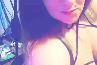 G.F.E: Beautiful Blonde Bombshell - Image 11