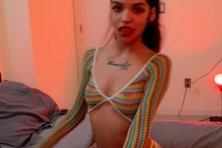 Your Fantasy Girl - 19 - Image 1