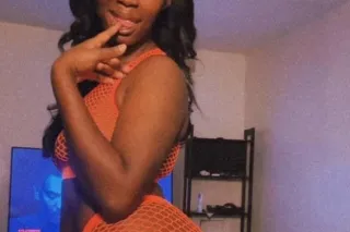 ✨💕𝑻𝑰𝑮𝑯𝑻 𝑮𝒓𝒊𝒑 𝑭𝒓𝒆𝒂𝒌 𝑩𝒂𝒄𝒌 𝑰𝒏 𝑻𝒐𝒘... - Image 1