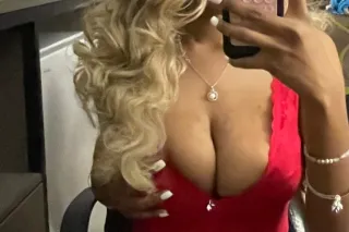 YOUR FAV SWEET ADDICTION🥰💋 - Image 5