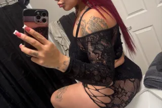 😍💗2 girls available outcalls t... - Image 1