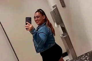 ✨SPECIALS✨ SEXY THICK LATINA😍💦... - Image 1