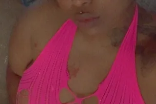 COME FUCK THIS WET ASS PUSSY O... - Image 4