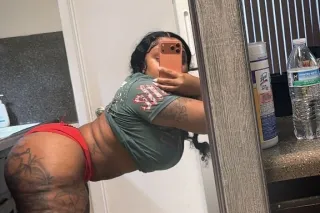 short real thiiiick - Image 3