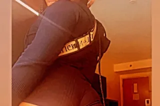 outcalls only ..your favorite ... - Image 4