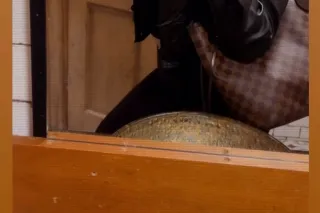 Ss140 hh210 fh300No bare sex a... - Image 2