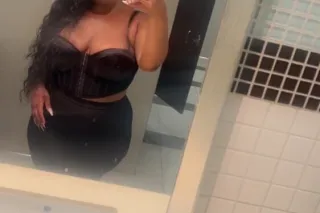 ✨✨✨✨Busty Blasain Perfect for ... - Image 3