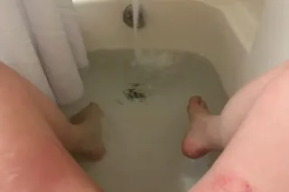 Hot Spinner Blonde w grey eyes - Image 10