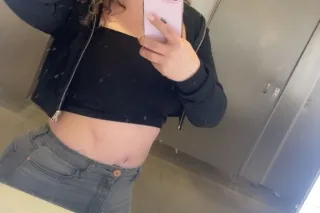 sexy latina w/ tattoos - Image 6