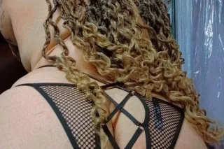 Hot Latina available to please all your sexual fantasy. - Image 8