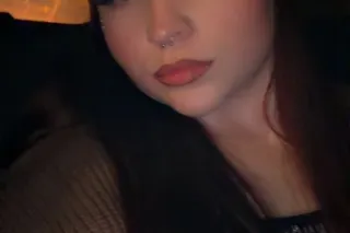 White girl❄ - 22 - Image 4