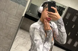 im backkk🥴your fav tall nn slim dominican bombshell<3 - Image 7