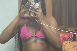 NEW TO TOWN 😏 BUT IM THE BEST ... - Image 1