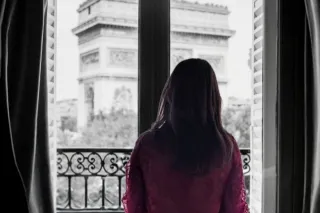 MILF next dooris waiting......... - Image 3