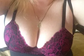 busty dd pre easter treatment - Image 5