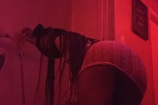 Carplay only ASK for 2 girl an... - Image 2