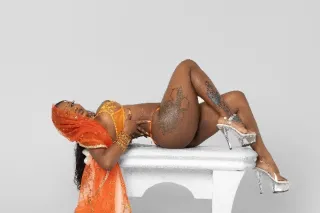 NEW IN TOWN ✨Playful Desi💋avai... - Image 2