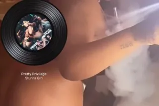 GOOD FAT WET PUSSY! 💦BigBootyE... - Image 1