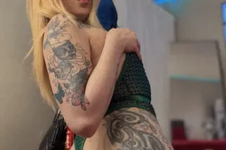 Deliciosa y caliente latina pa... - Image 1