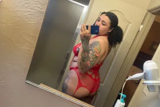 Tall Freaky👅 Lightskin💦 MASSAG... - Image 2