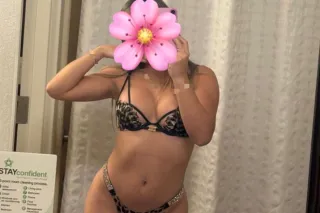 latina ready for incall massag... - Image 1