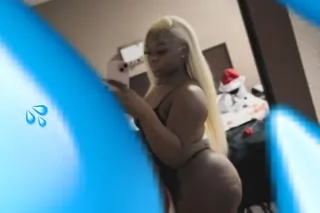 AVAILABLE NOW💦💋 🍭slutty n' nau... - Image 3