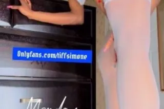 SQUIRTER 🤪💦 Watch Me CuM on Yo... - Image 1