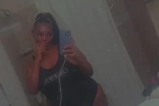 Come get this juicy 🤤😋 - 25 - Image 2